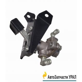 4320-4206275 Кронштейн с краном КОМ