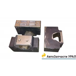 фото: 4320Я-1001035(СТ) Подушка двигателя боковая ЯМЗ (СТАЛЬНОЕ ЛИТЬЁ)